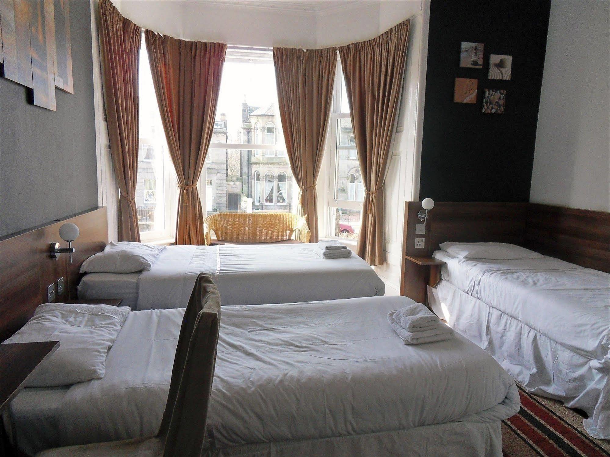 Cherry Blossom Guest House Whitby Eksteriør bilde