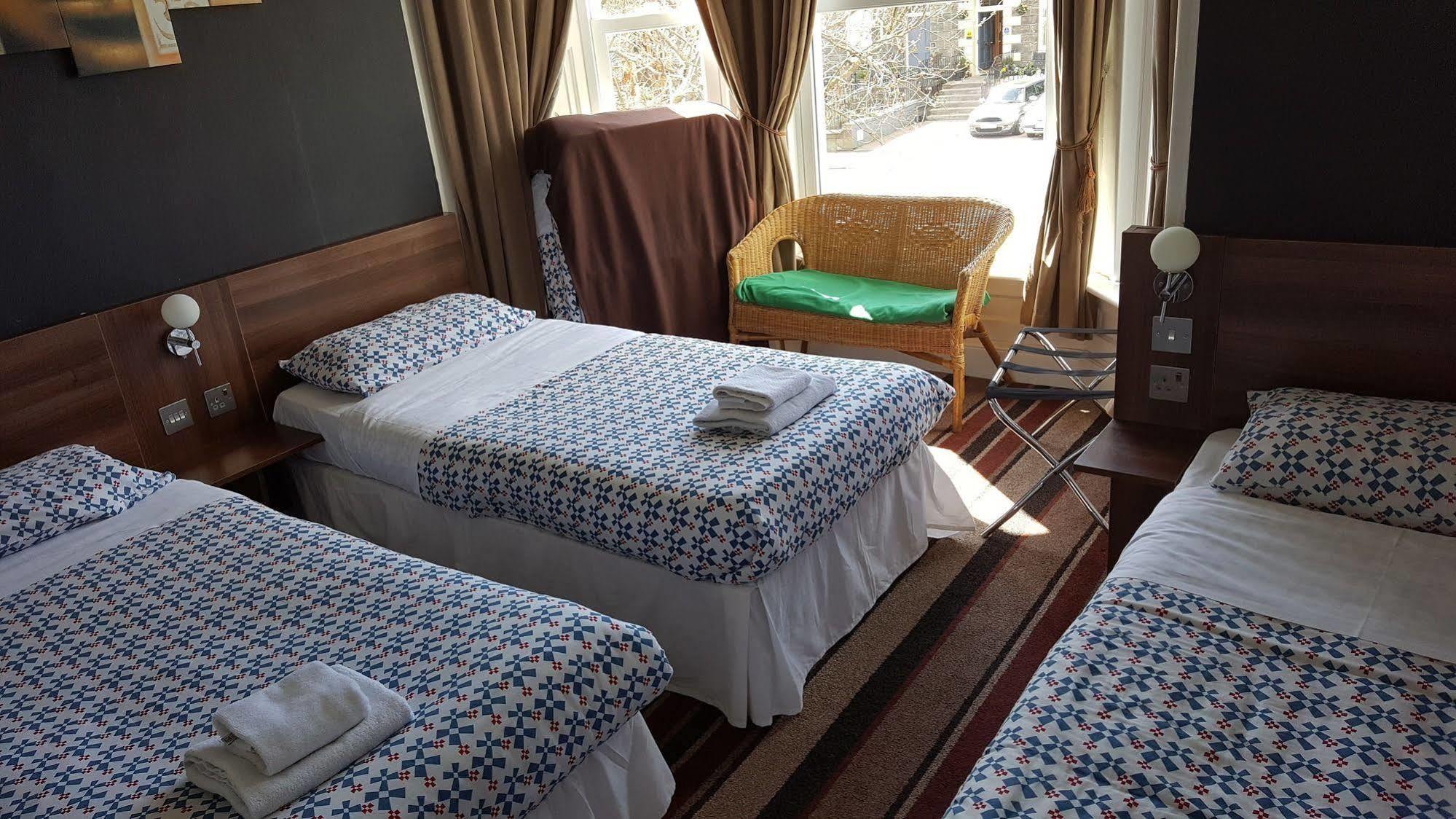 Cherry Blossom Guest House Whitby Eksteriør bilde