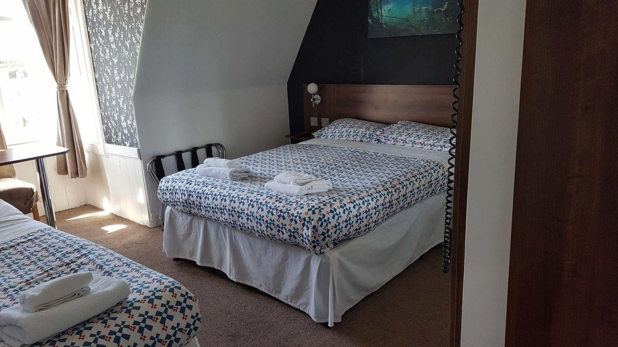 Cherry Blossom Guest House Whitby Eksteriør bilde